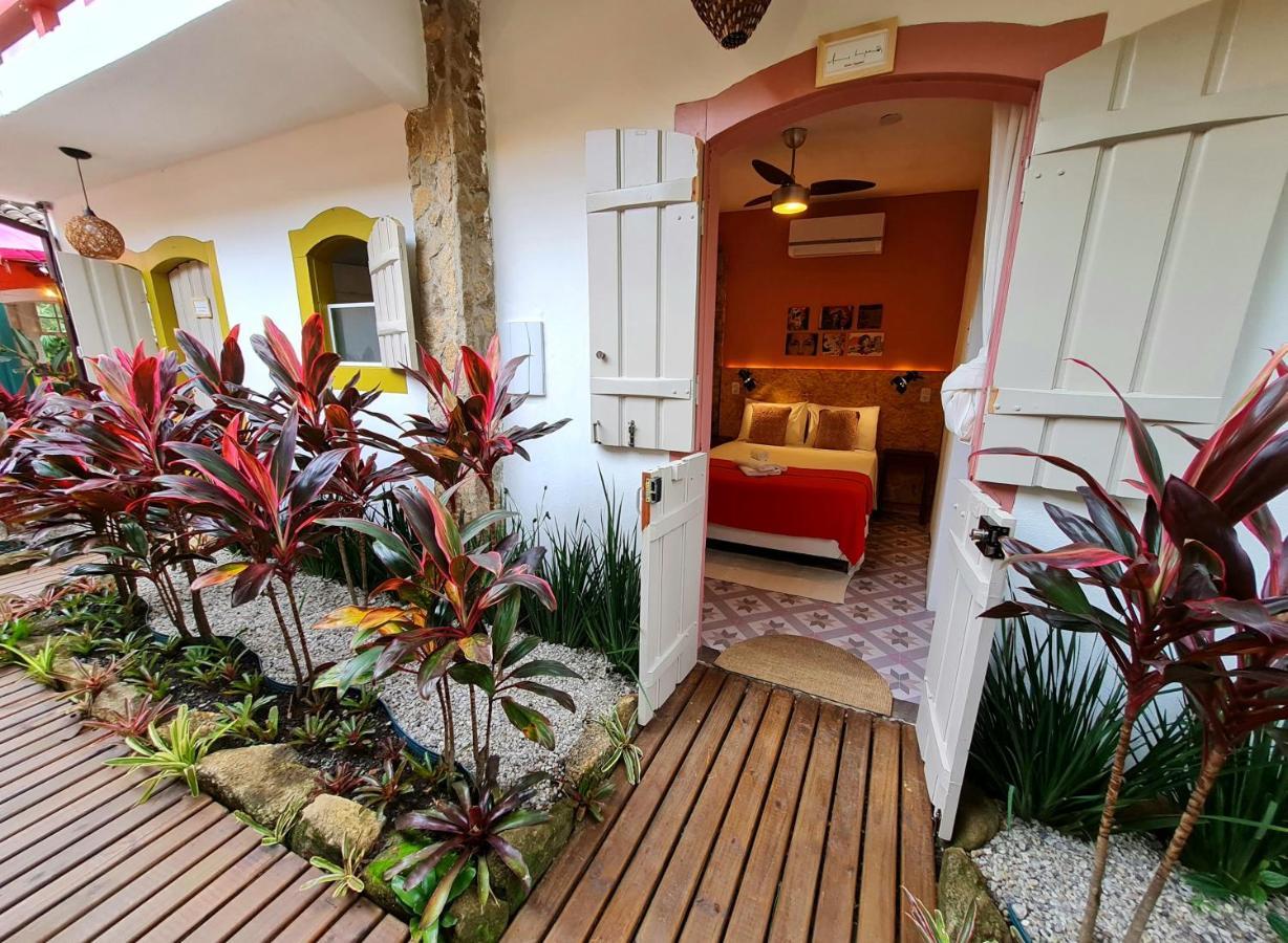 Com Verso e Prosa RePouso e Café Parati Esterno foto