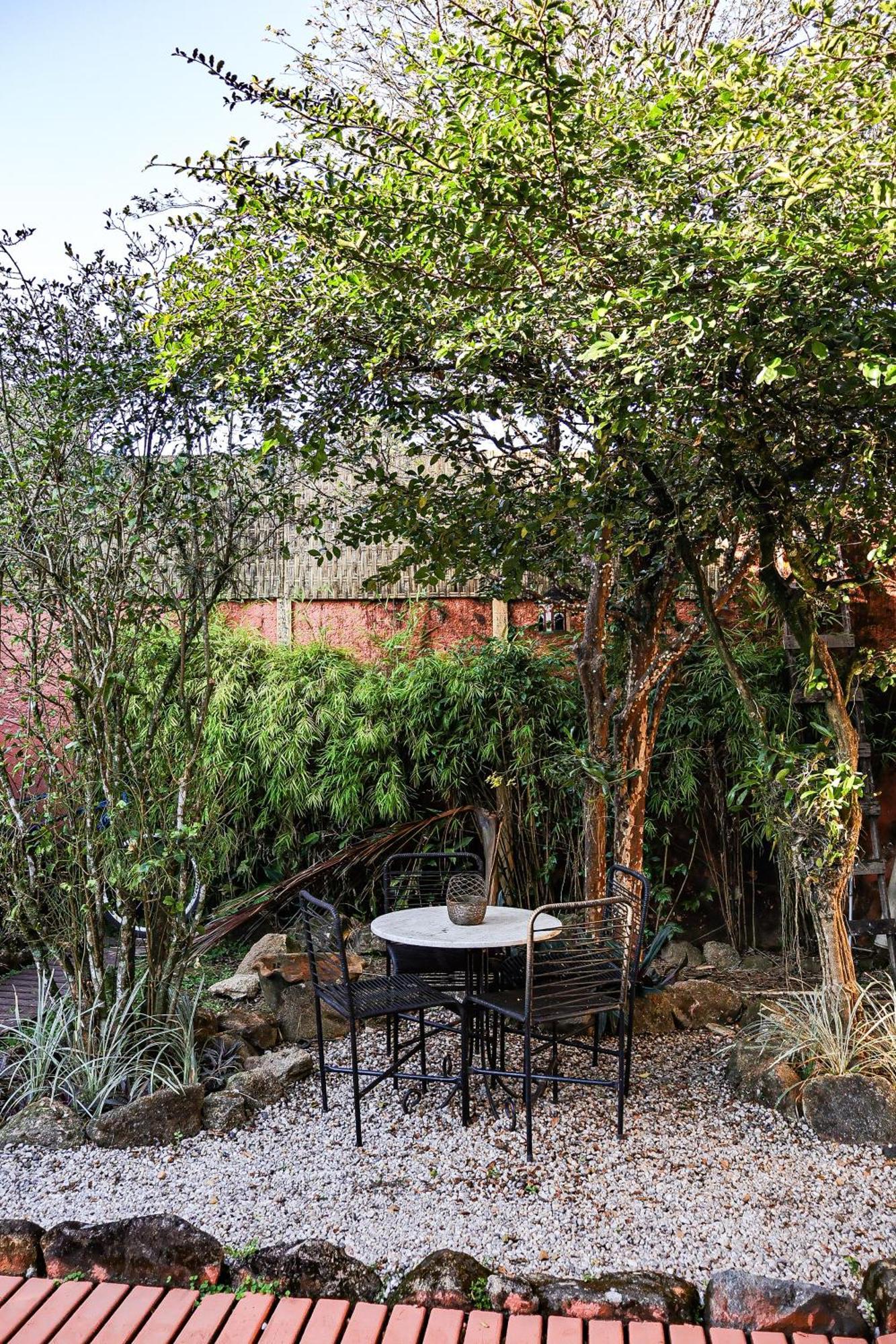 Com Verso e Prosa RePouso e Café Parati Esterno foto